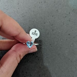 NWT size 8 fragrance jewels ring